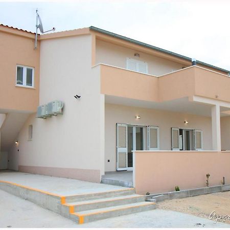 Apartmani Jere&Sara Primošten المظهر الخارجي الصورة