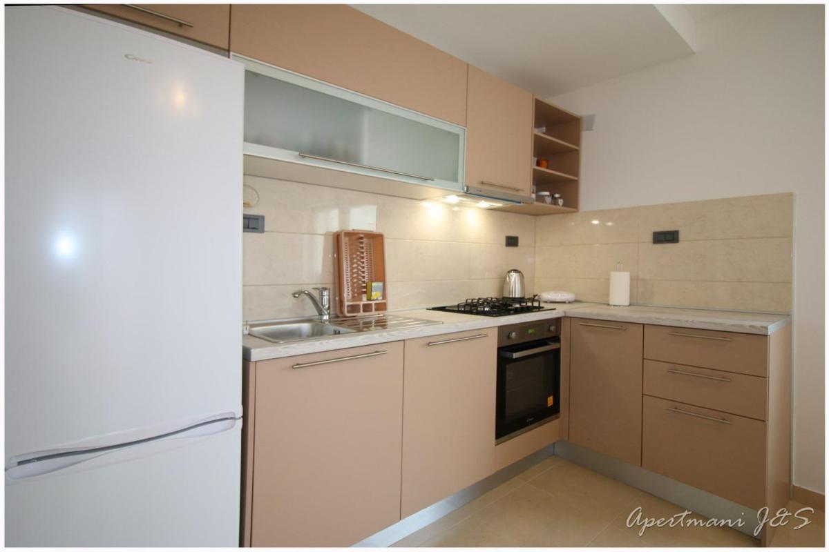 Apartmani Jere&Sara Primošten المظهر الخارجي الصورة