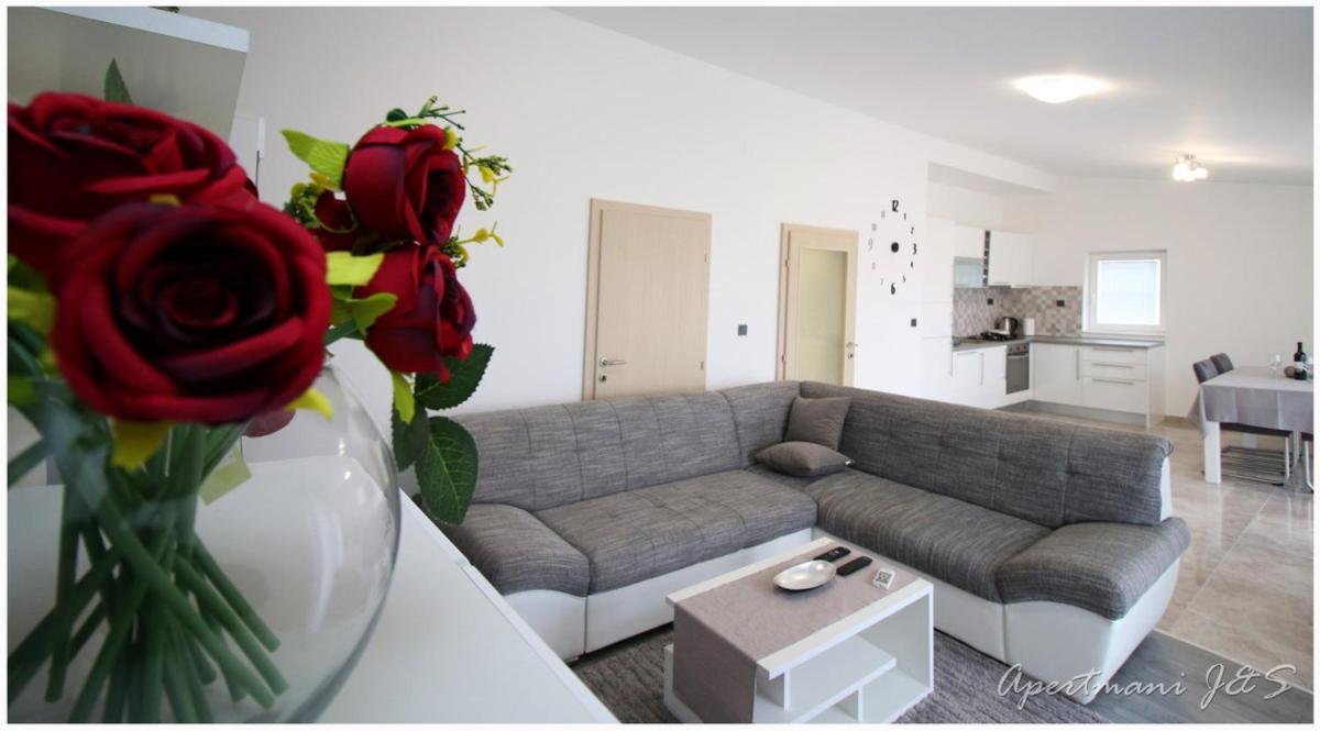Apartmani Jere&Sara Primošten المظهر الخارجي الصورة