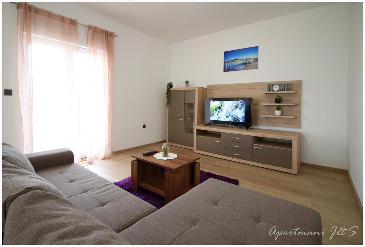 Apartmani Jere&Sara Primošten المظهر الخارجي الصورة